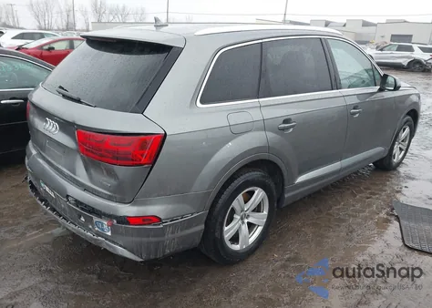 2018 Audi Q7 2.0T Premium z USA, uszkodzony, nr VIN WA1LHAF77JD004857
